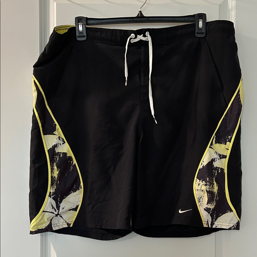 Nike Men's Black and Yellow Board Shorts